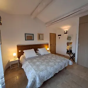 Bed & Breakfast Les Grenadiers De Sat Saint-Saturnin-les-Apt